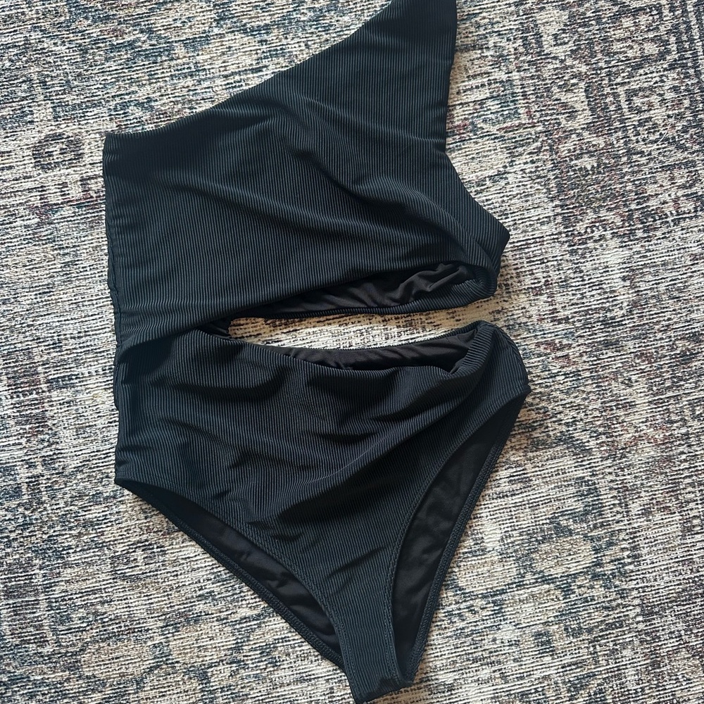 Beach Riot Black One-Shoulder Swim One Piece